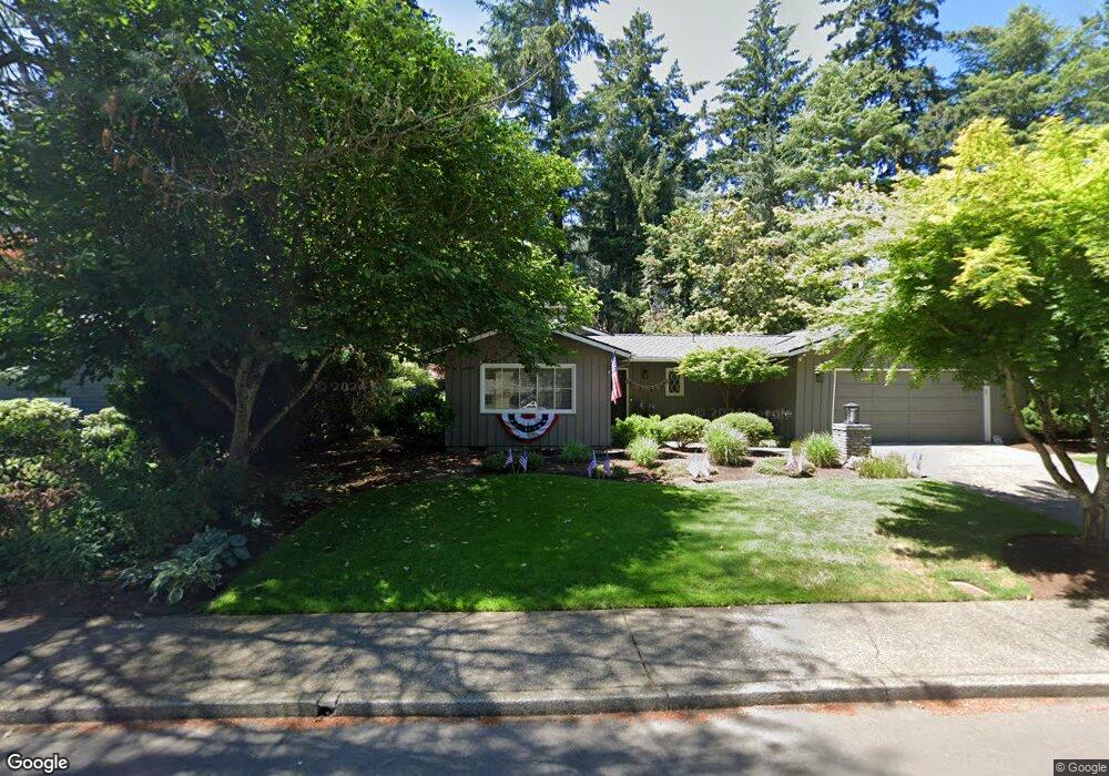 17438 Cardinal Dr, Lake Oswego, OR 97034 - photo 1