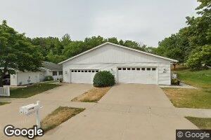 806 26th St NE, Rochester, MN 55906