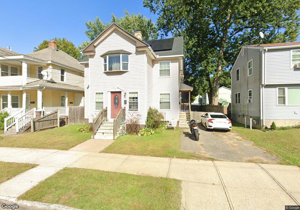 51 Howes St unit 53, Springfield, MA 01118 - photo 1