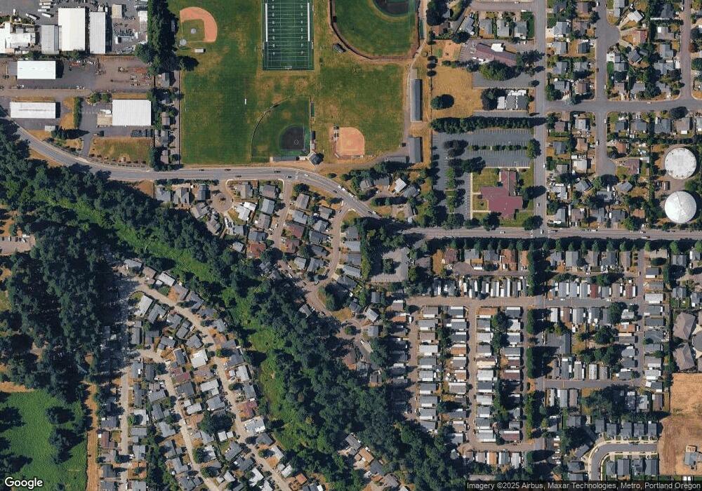 1320 S Cedar Dr, Canby, OR 97013 - photo 1