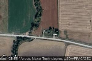1343 River Rd, Oskaloosa, IA 52577