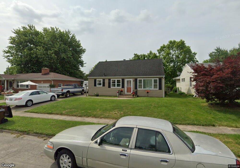 213 Roselawn Dr, Xenia, OH 45385 - photo 1