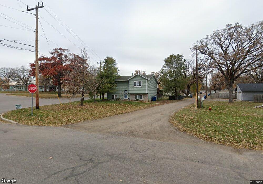 201 Searle St S, Sauk Rapids, MN 56379 - photo 1