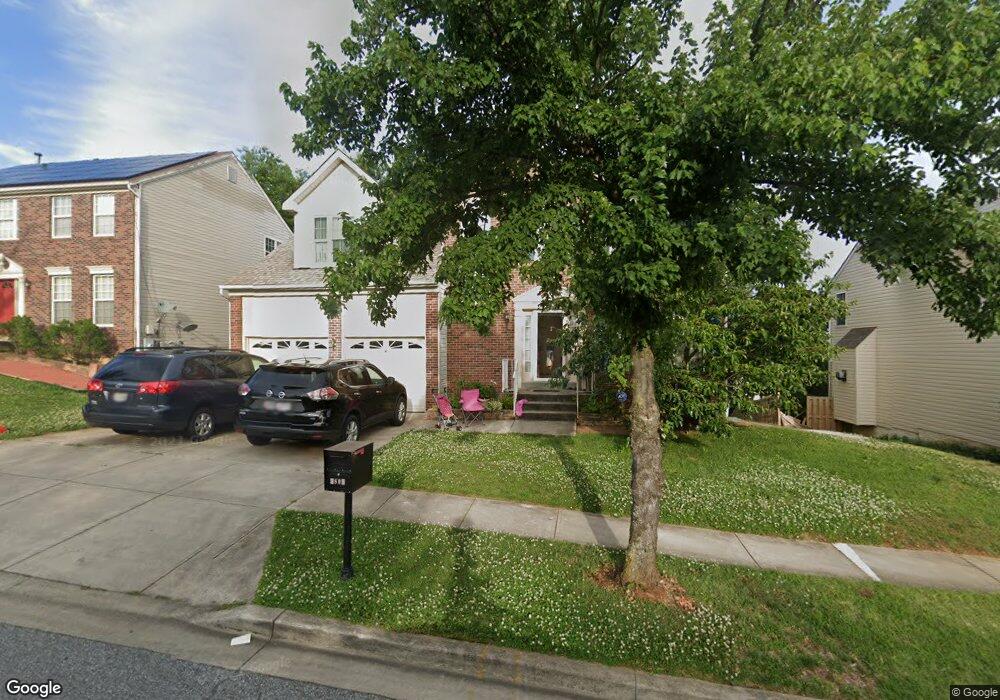 5805 Silk Tree Dr, Riverdale, MD 20737 - photo 1