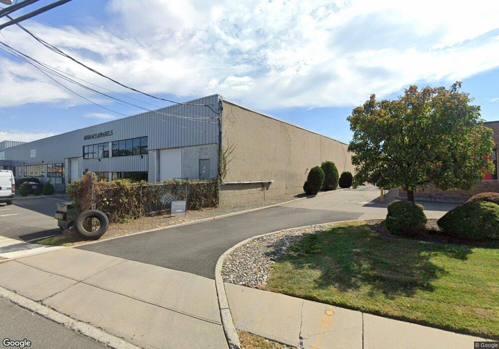 89 Leuning St, South Hackensack, NJ 07606 - photo 1