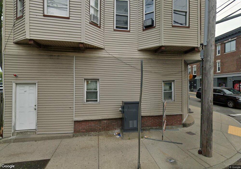 661 Beach St, Revere, MA 02151 - photo 1