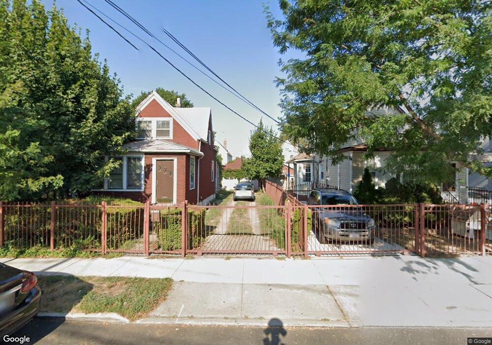 8715 110th St, Richmond Hill, NY 11418 - photo 1