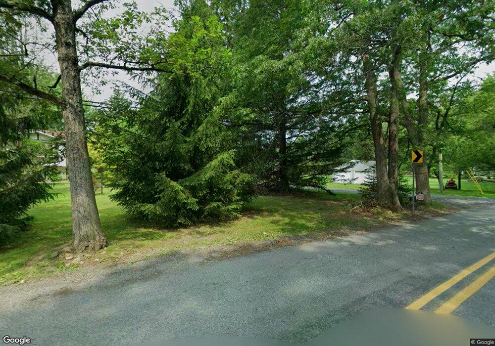 2279 Benders Dr, Bath, PA 18014 - photo 1