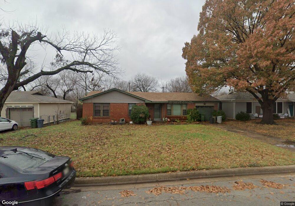 821 Zelda Dr, Hurst, TX 76053 - photo 1