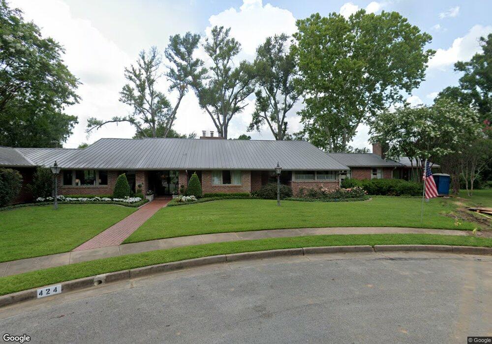 424 424 Rose Cir, Tyler, TX 75701 - photo 1