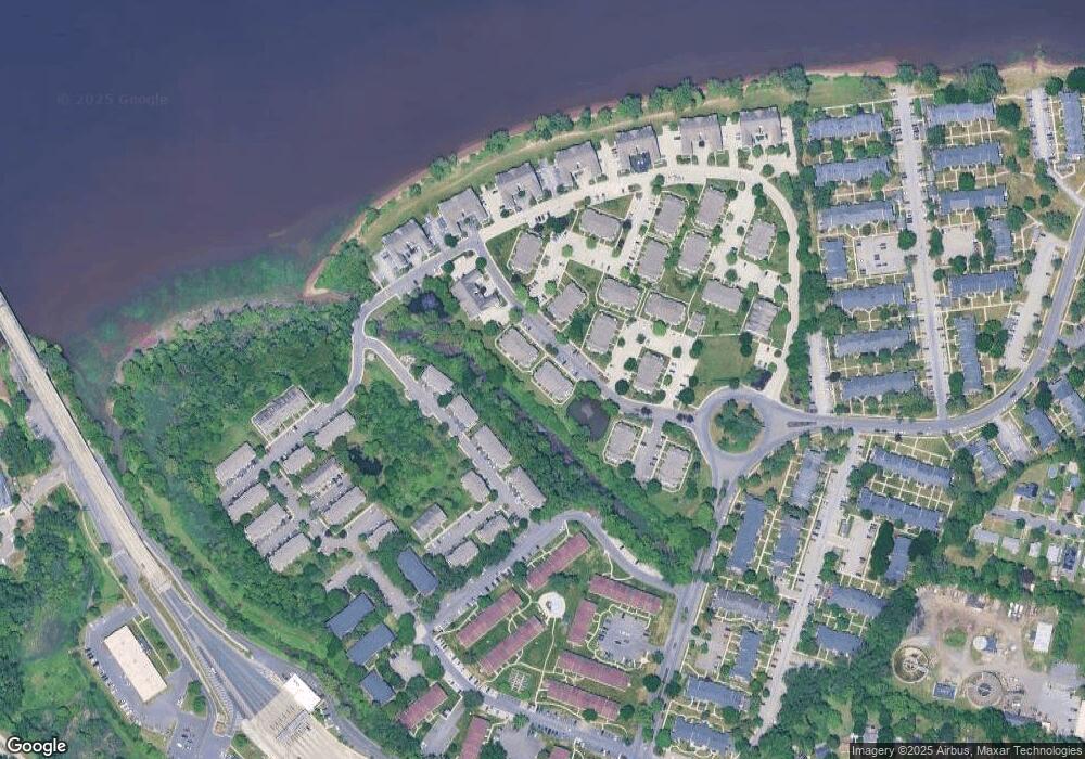 1105 Lakeside Dr unit 1105, Palmyra, NJ 08065 - photo 1