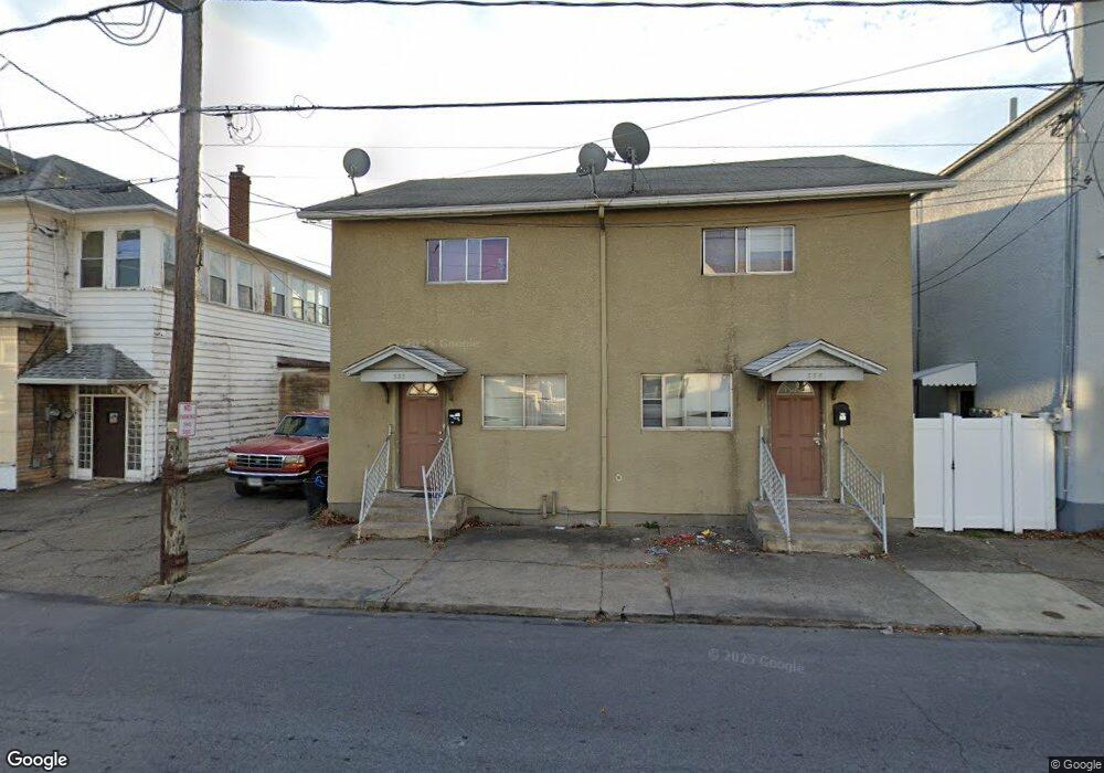 333 Oak St unit 333 1/2, Scranton, PA 18508 - photo 1