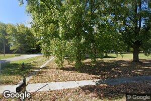 309 S Main St, New Florence, MO 63363
