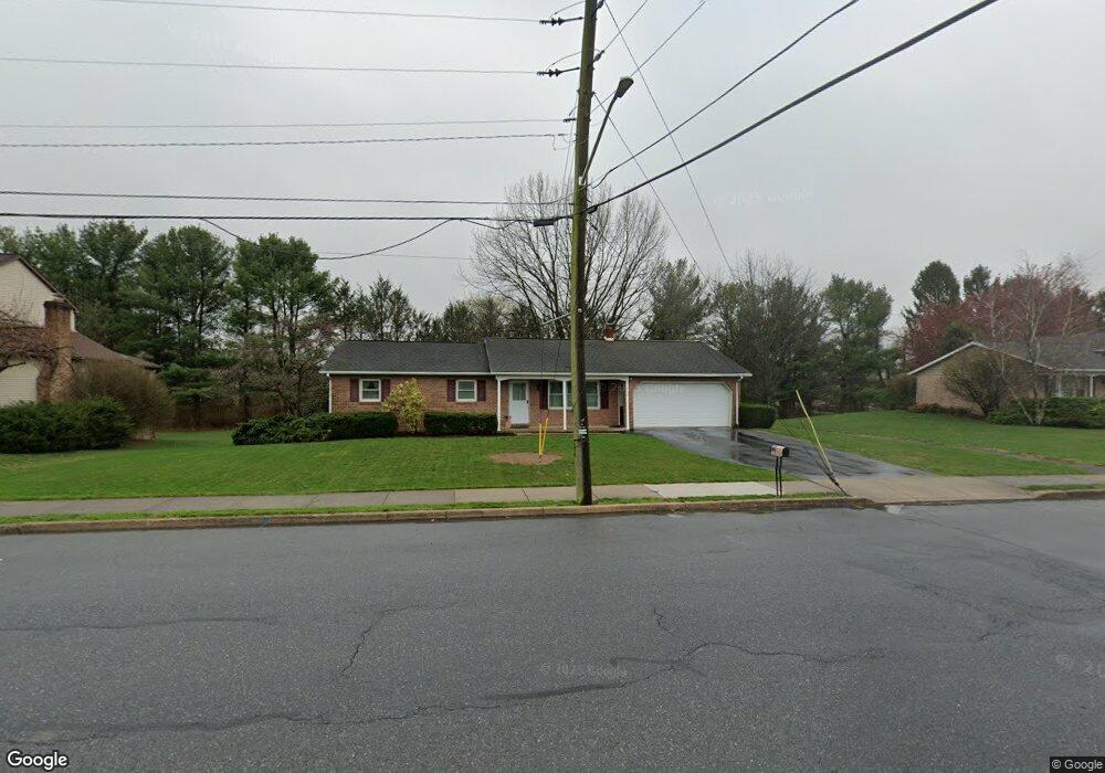 715 S 4th St, Denver, PA 17517 - photo 1