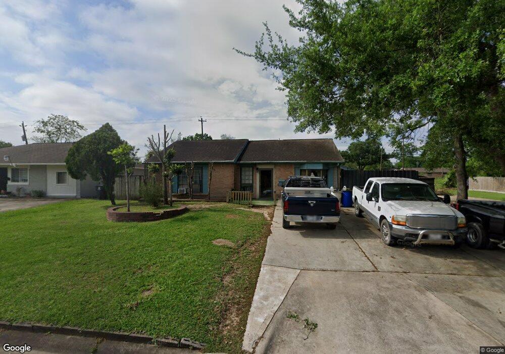 5737 Mackinaw St, Houston, TX 77053 - photo 1