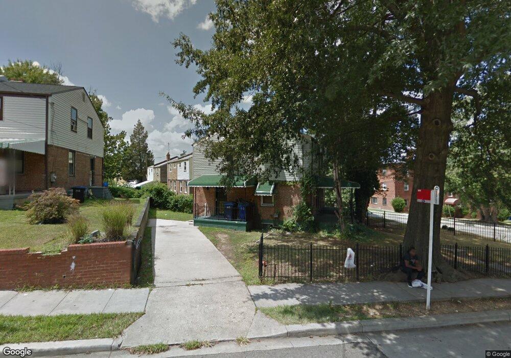 922 Division Ave NE, Washington, DC 20019 - photo 1