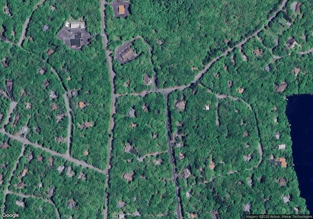 805 Forest Dr, Hawley, PA 18428 - photo 1