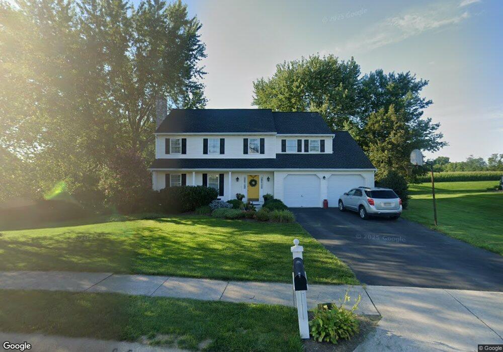 71 Magnolia Dr, Leola, PA 17540 - photo 1