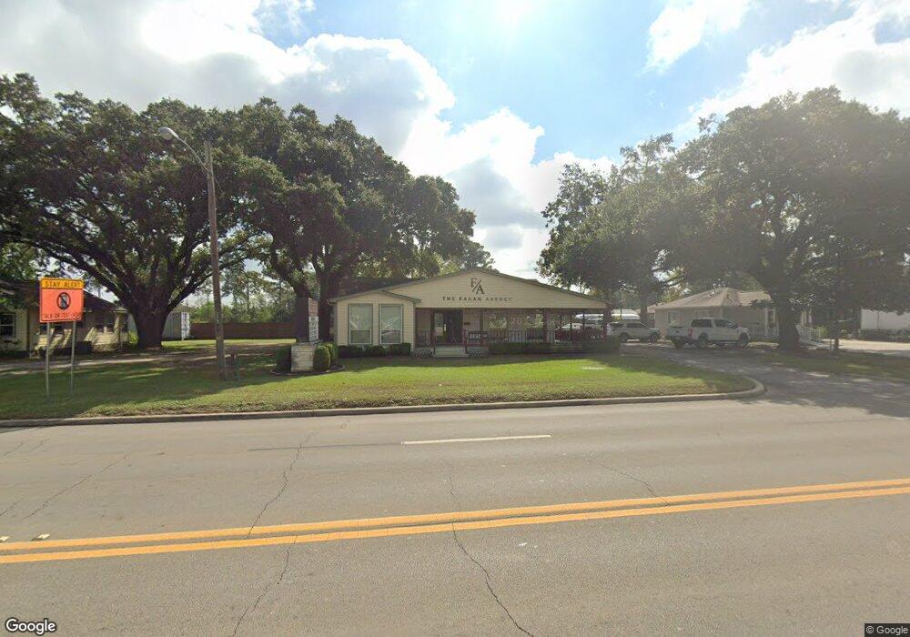 407 E Main St, Tomball, TX 77375 - photo 1