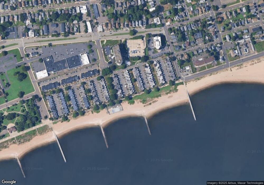 135 West Walk unit 135, West Haven, CT 06516 - photo 1