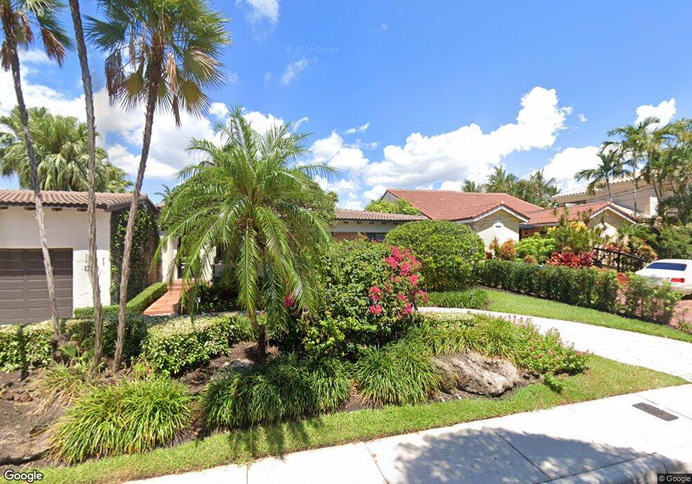 713 SE 25th Ave, Fort Lauderdale, FL 33301 - photo 1