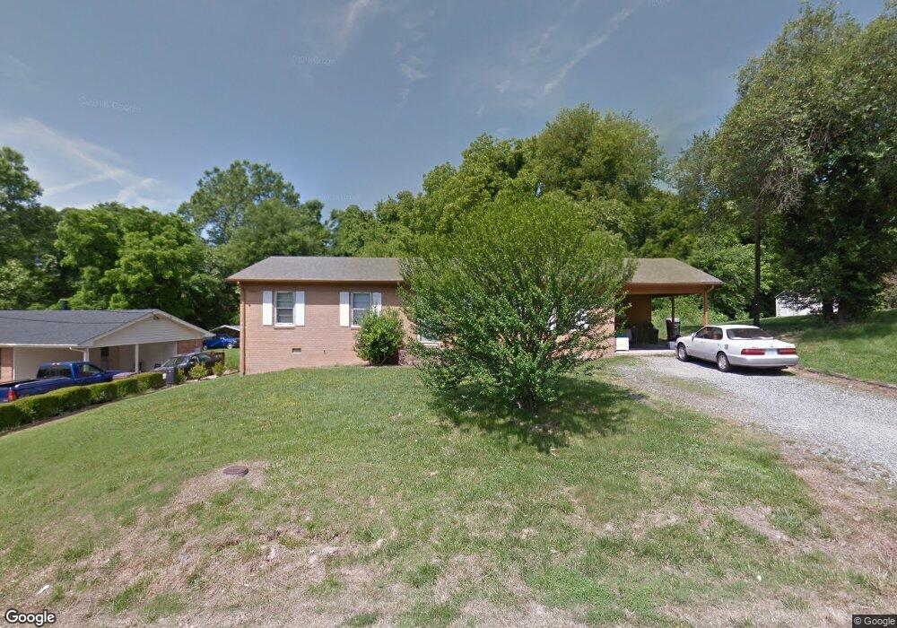 508 Warriner St, Reidsville, NC 27320 - photo 1