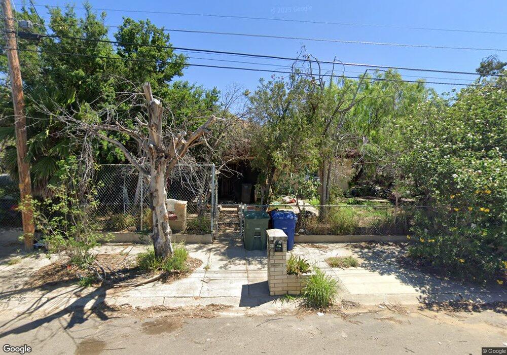 2001 Monterrey Ave, Laredo, TX 78040 - photo 1