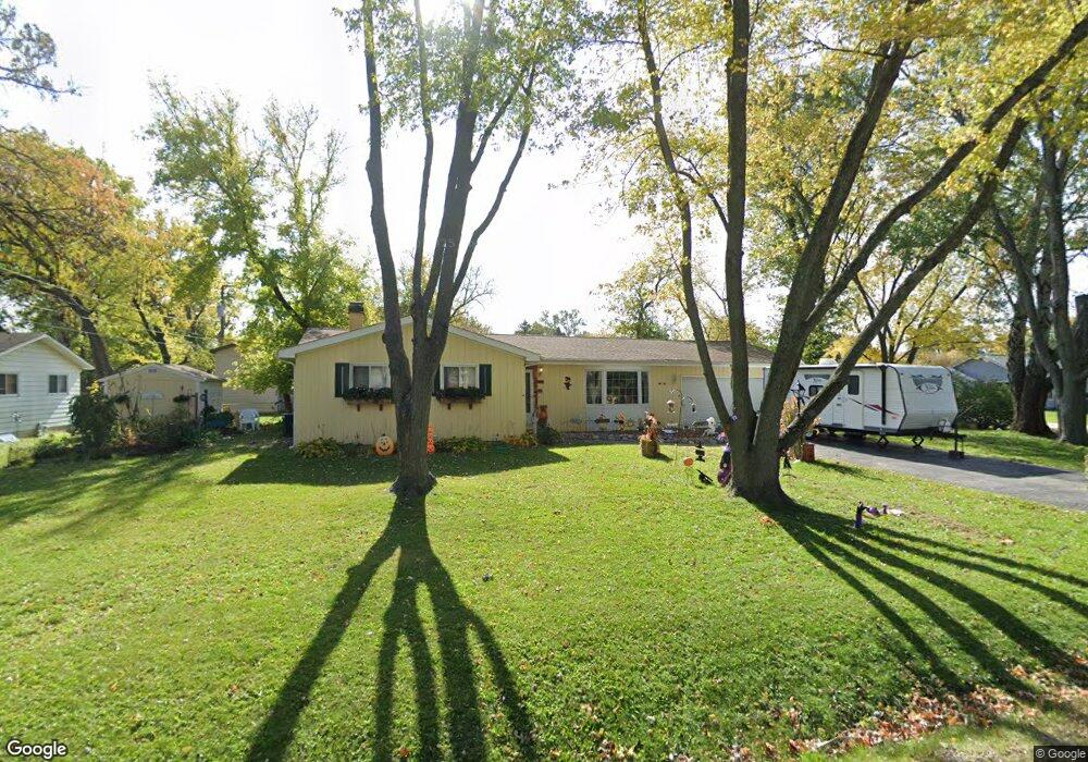 102 Acorn Ln, Lake In the Hills, IL 60156 - photo 1