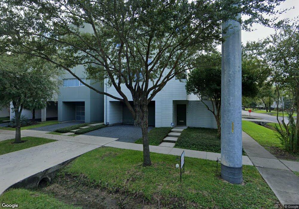 422 W 8th St, Houston, TX 77007 - photo 1