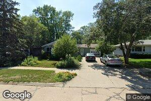 712 Pine Heights Rd, Wayne, NE 68787