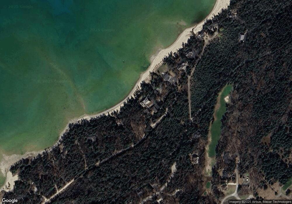 12179 Meanderline Rd, Charlevoix, MI 49720 - photo 1