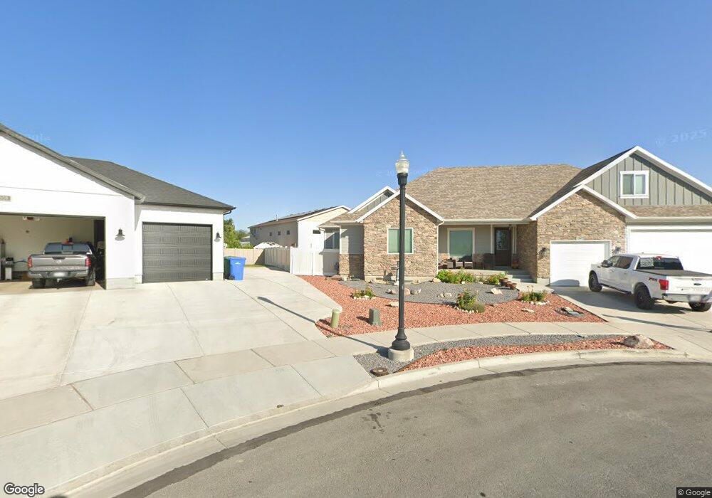 1567 W Norm B Cir, Riverton, UT 84065 - photo 1