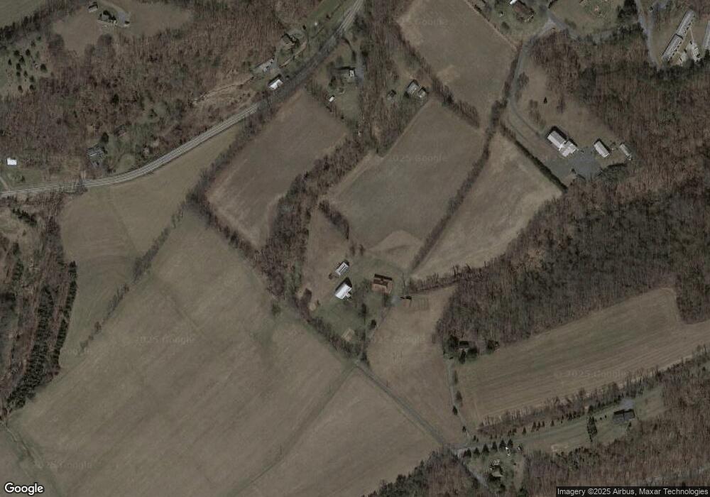 1400 Oliver St, Newport, PA 17074 - photo 1