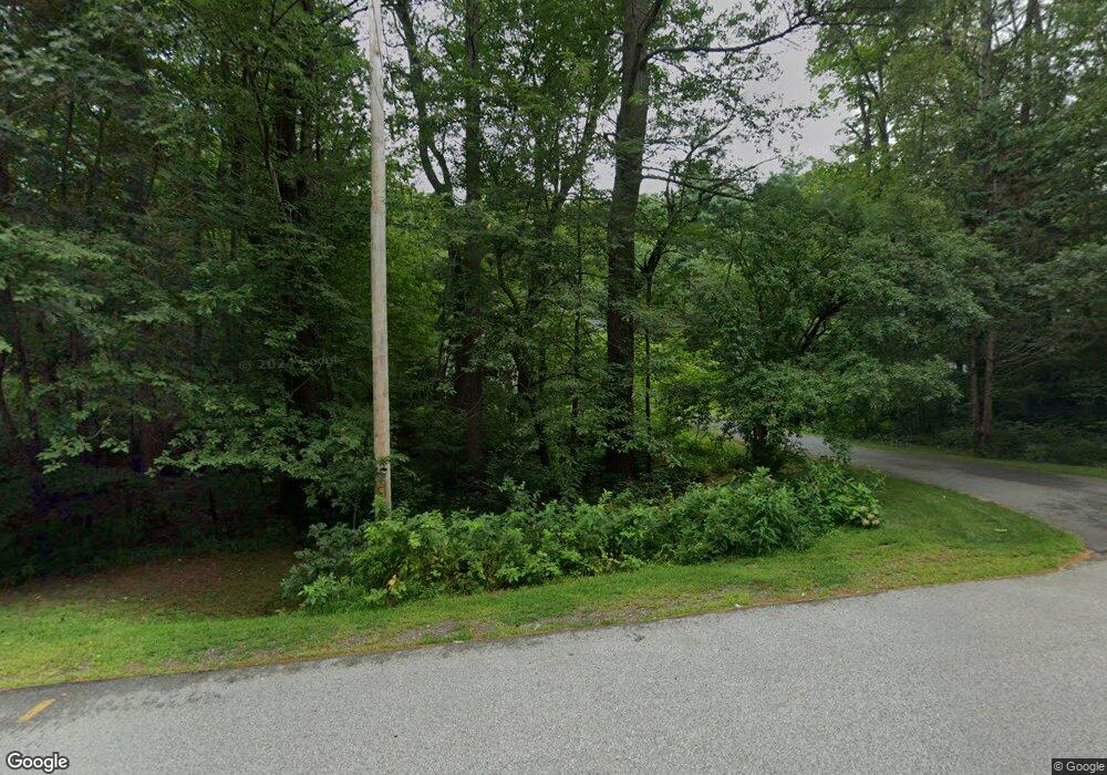 61 Dumbarton Oaks, Stratham, NH 03885 - photo 1