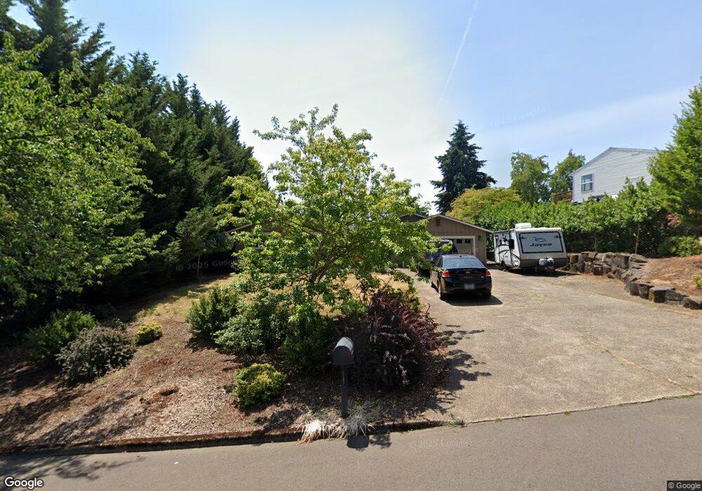 1159 SW 1st St, Dundee, OR 97115 - photo 1