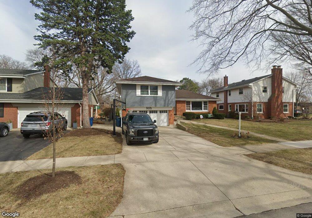 905 S Washington St, Elmhurst, IL 60126 - photo 1