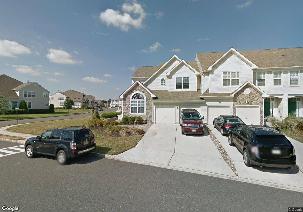 15 Cypress Point Rd, Mount Holly, NJ 08060 - photo 1