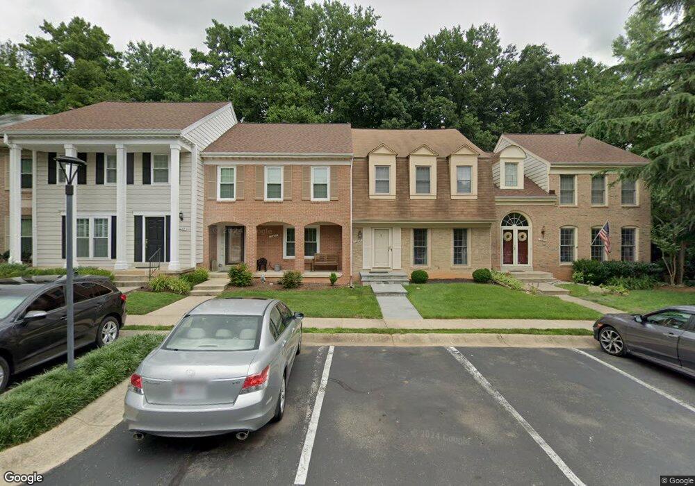 12237 Tildenwood Dr, Rockville, MD 20852 - photo 1