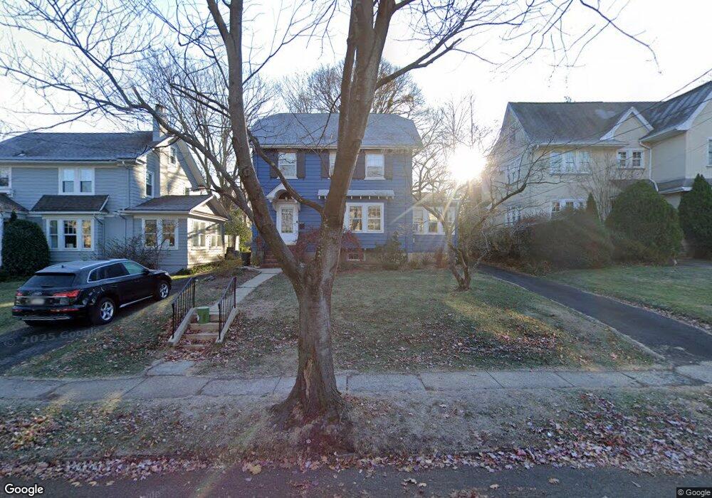 30 Bowdoin St, Maplewood, NJ 07040 - photo 1