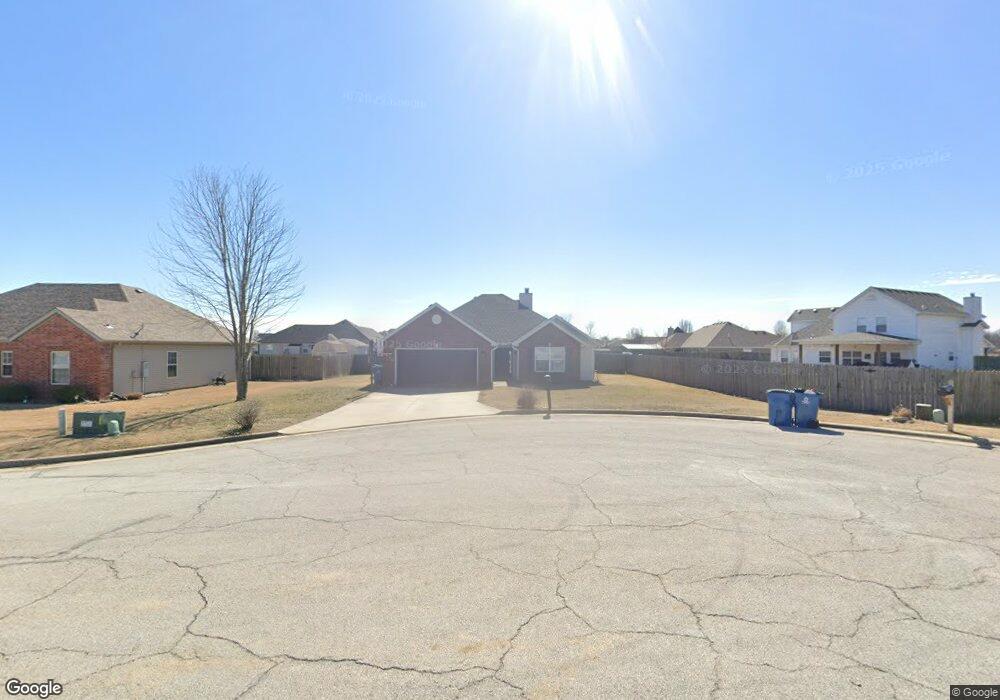 916 Monroe Cir, Carl Junction, MO 64834 - photo 1