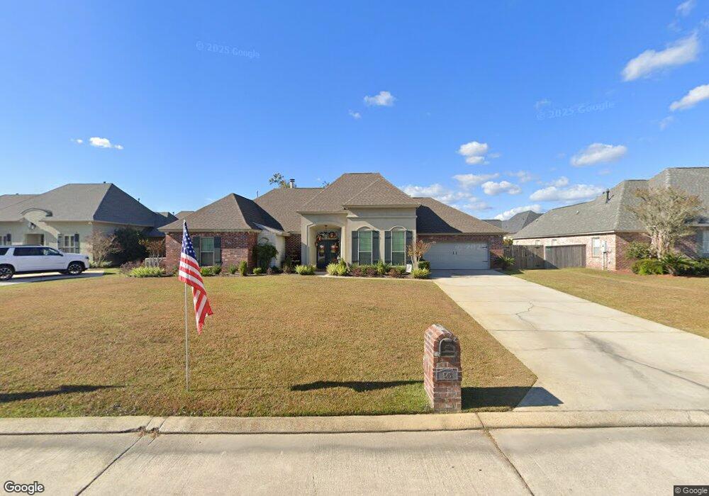 545 Clayton Ct, Slidell, LA 70461 - photo 1
