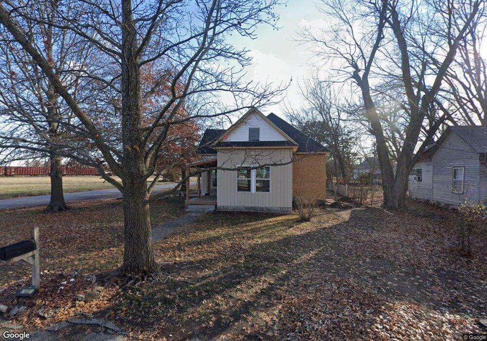 2500 Gabriel Ave, Parsons, KS 67357 - photo 1