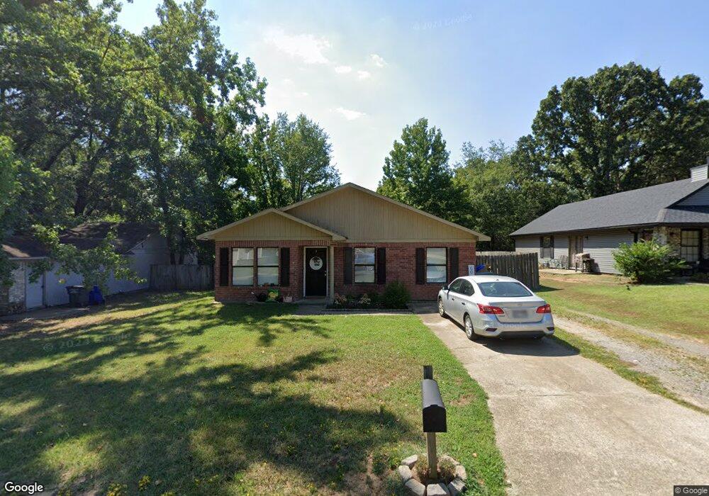 1715 Jennifer Cir, Conway, AR 72034 - photo 1