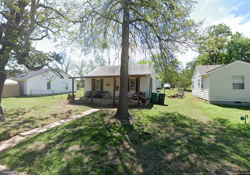1220 E Mckinley Ave, Sapulpa, OK 74066 - photo 1