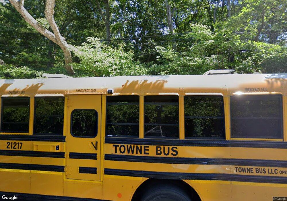 20 Railroad St, Bayport, NY 11705 - photo 1