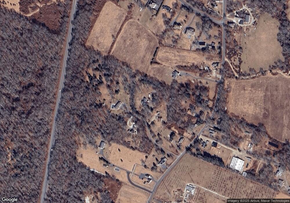 567C Drift Rd, Westport, MA 02790 - photo 1