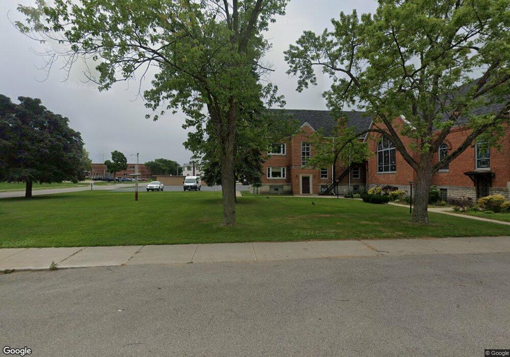 1325 14th Ave, Menominee, MI 49858 - photo 1