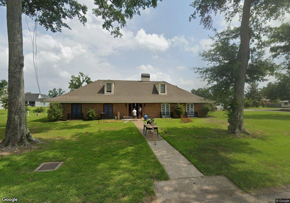 3100 Surrey Ln, Lake Charles, LA 70605 - photo 1