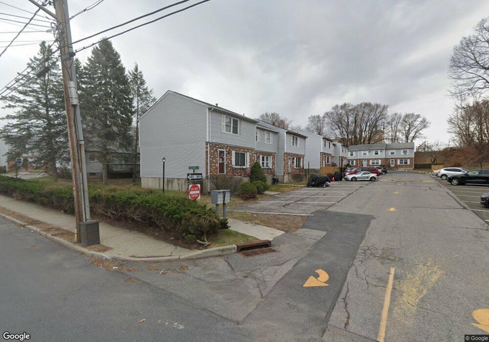 28 Estate Dr unit F1, Middletown, NY 10940 - photo 1