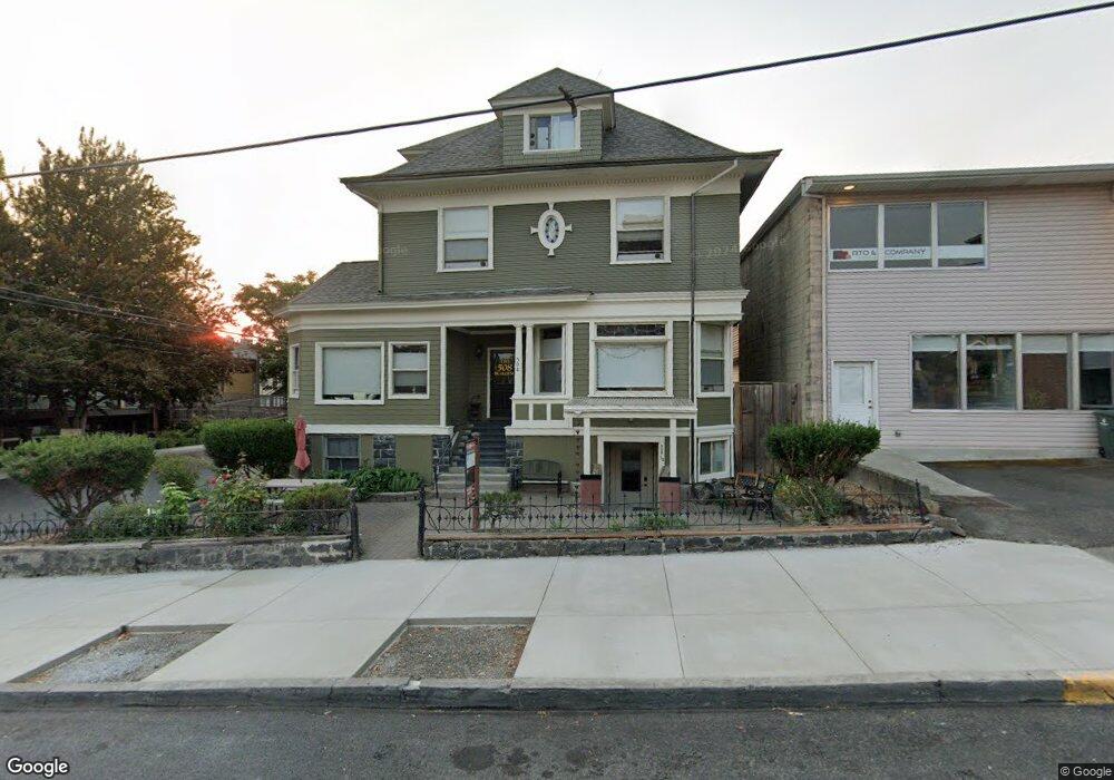 508 Washington St, the Dalles, OR 97058 - photo 1